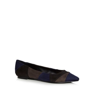 Dark blue 'Dwawia' flat shoes